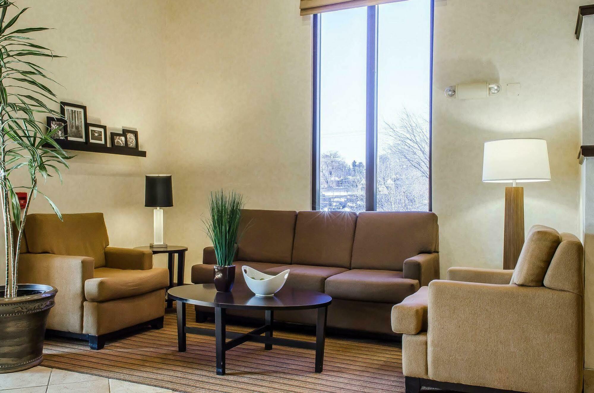 Sleep Near Penn State - State College, Pa 3*