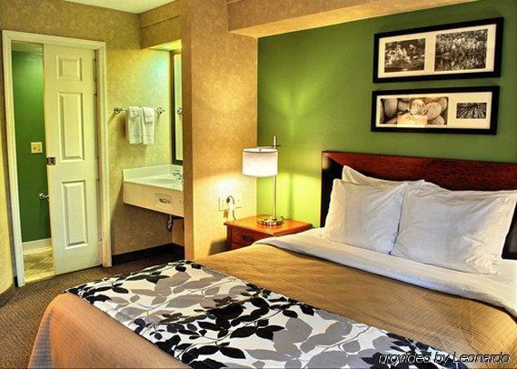 Inn Sleep Near Penn State - State College, Pa